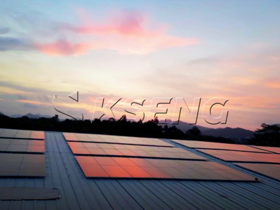 惠州彩晶屋顶光伏支架3.5MW