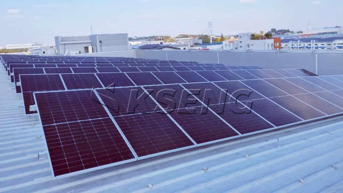 韩国彩钢瓦屋面光伏支架案例171KW