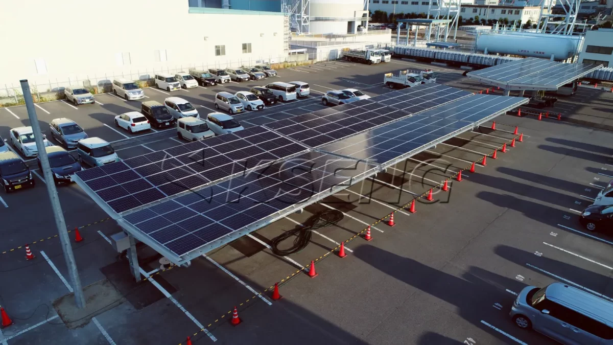 日本广岛车棚光伏支架130KW