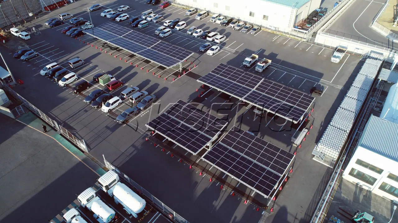 日本广岛车棚光伏支架130KW