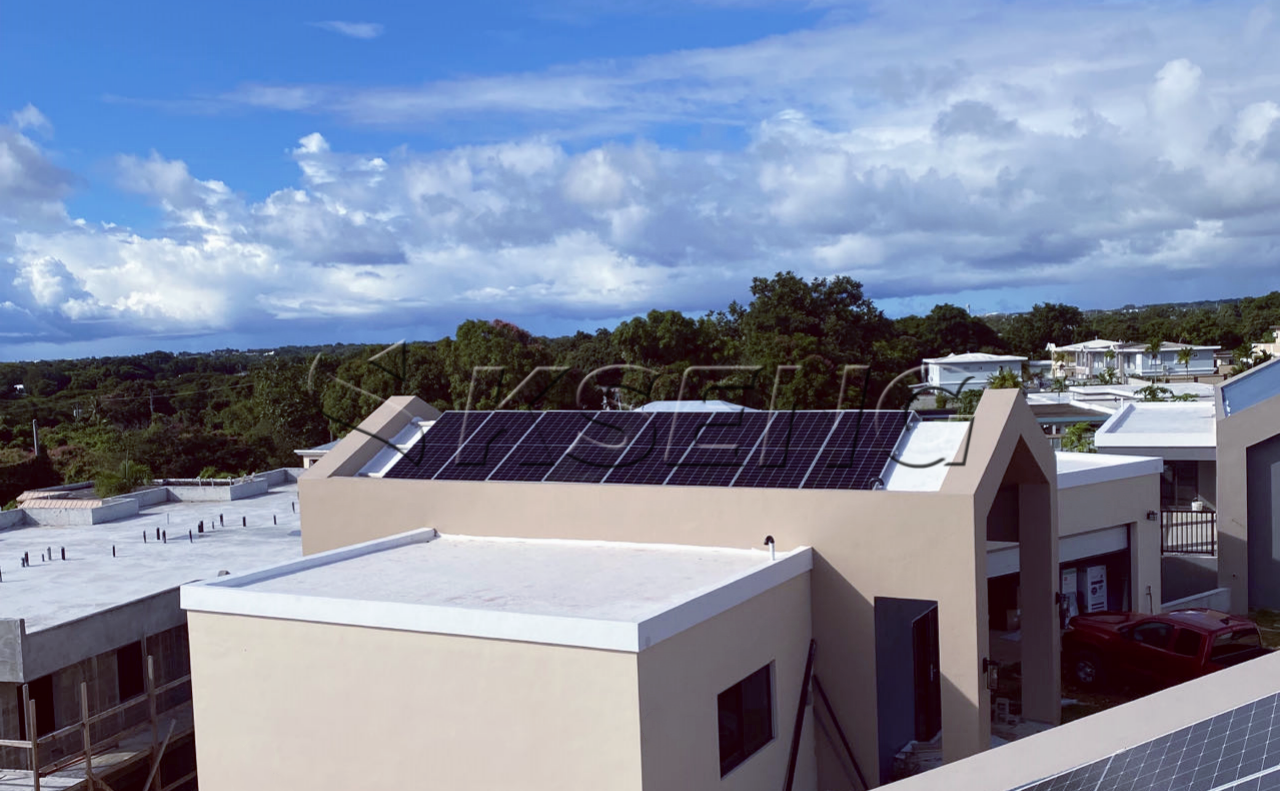 美国关岛屋面光伏支架13KW