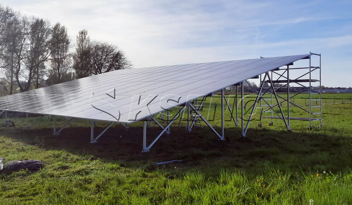荷兰地面铝合金光伏支架25.2KW