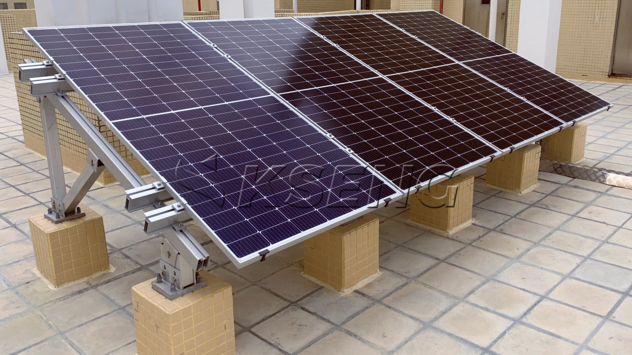 澳门群楼平屋顶光伏支架160KW