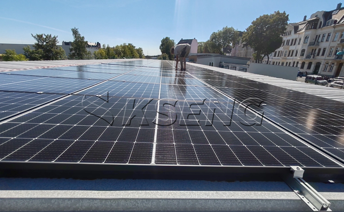 德国铁皮屋顶光伏支架39.84KW