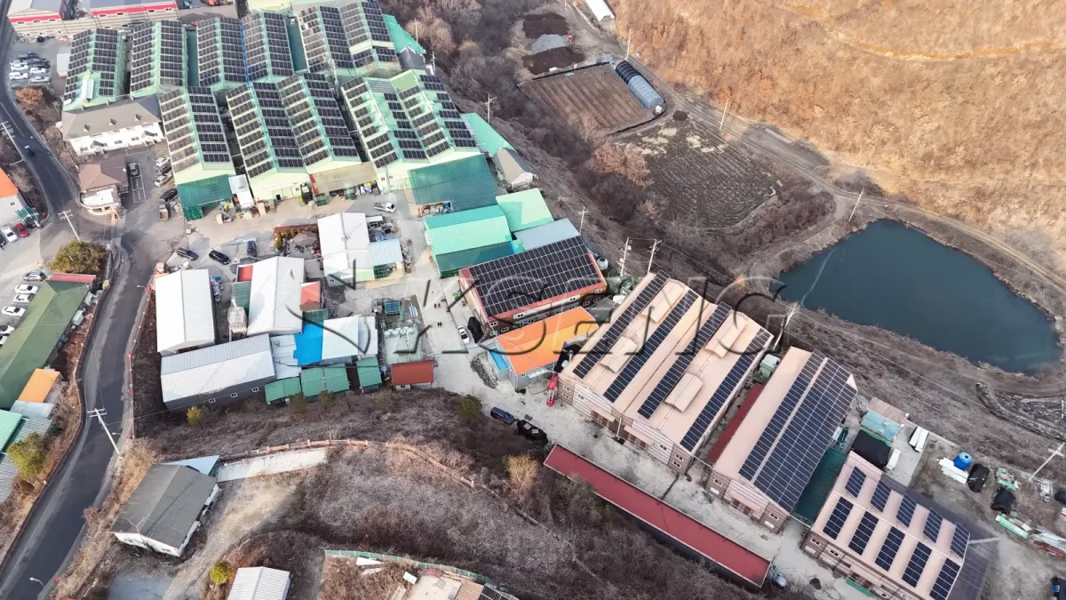 韩国彩钢瓦屋顶光伏支架2.68MW