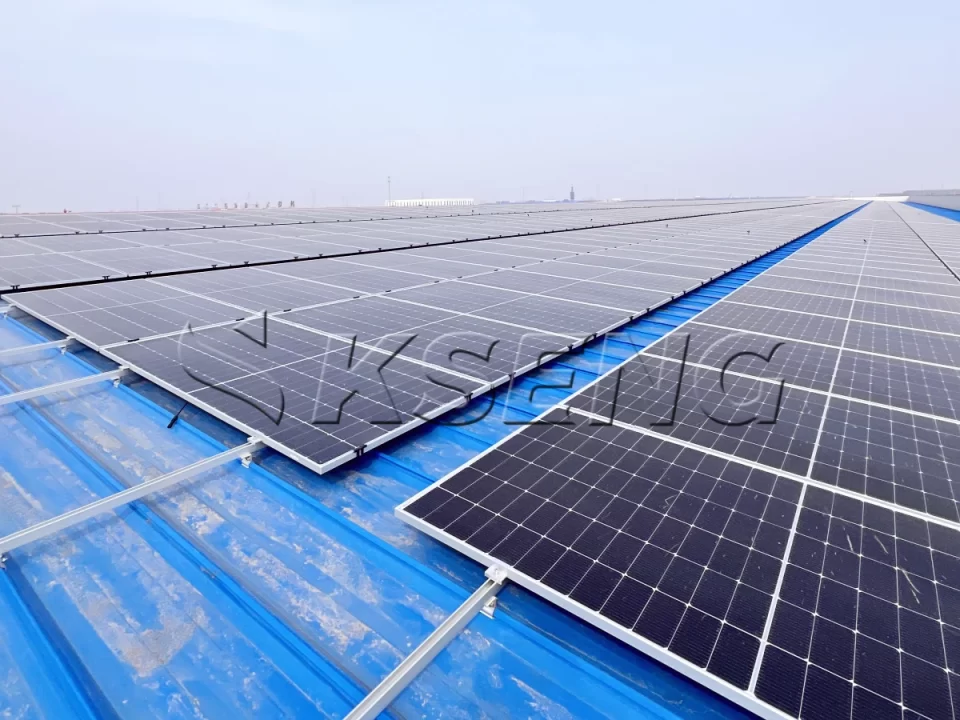 山东潍坊彩钢瓦光伏支架10MW