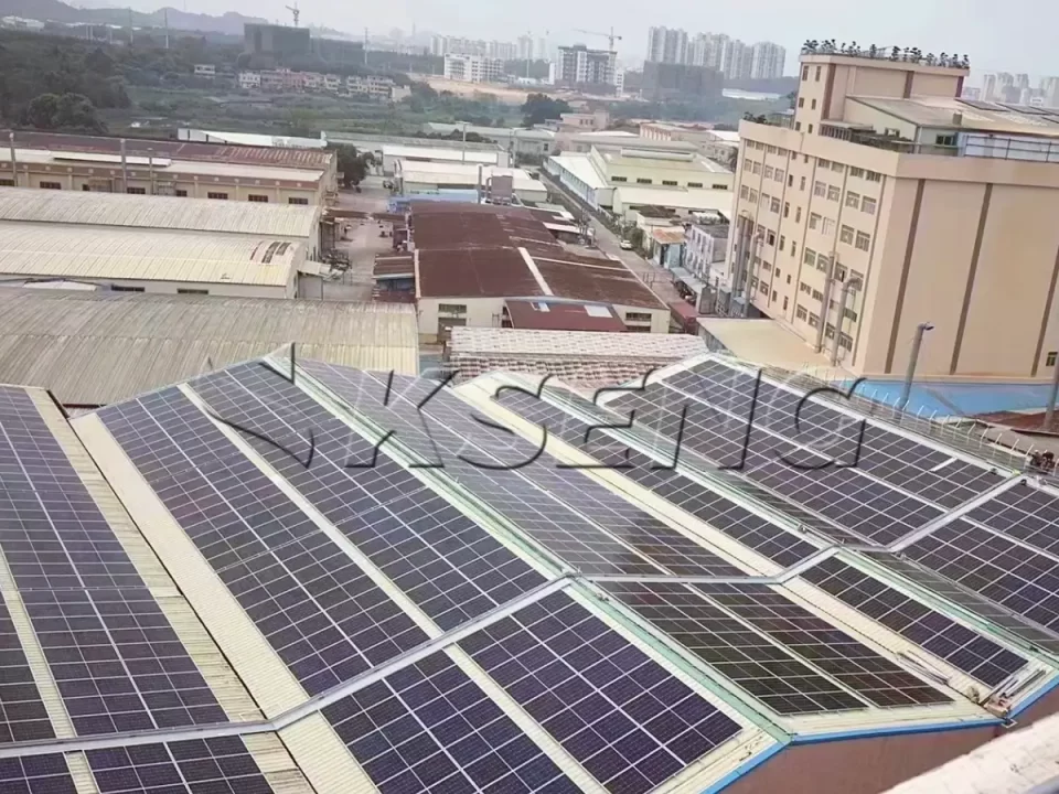 广东江门彩钢瓦光伏支架3.3MW