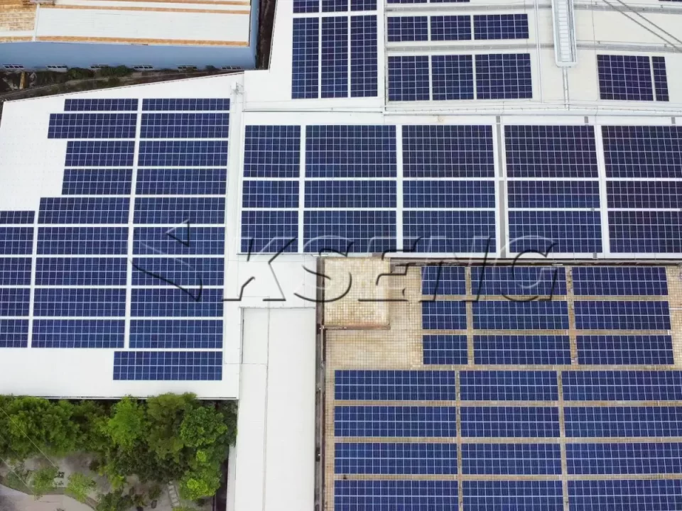 福建泉州彩钢瓦光伏支架12MW项目案例