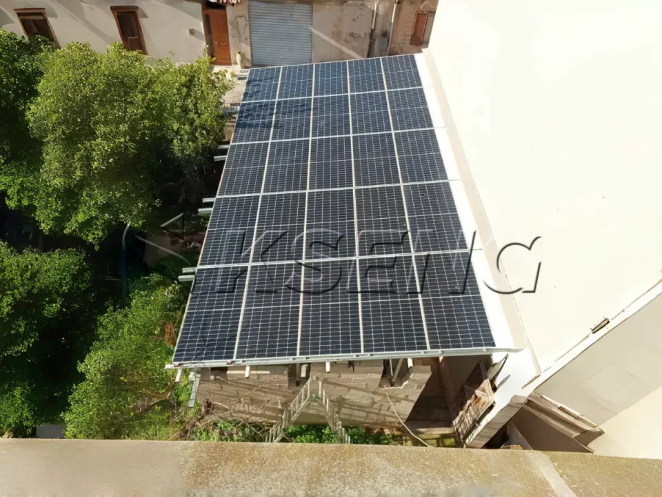 德国铝合金车棚光伏支架10KW项目案例