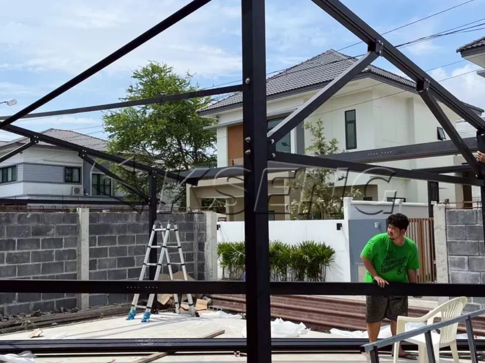 泰国铝合金车棚光伏支架8.25KW案例