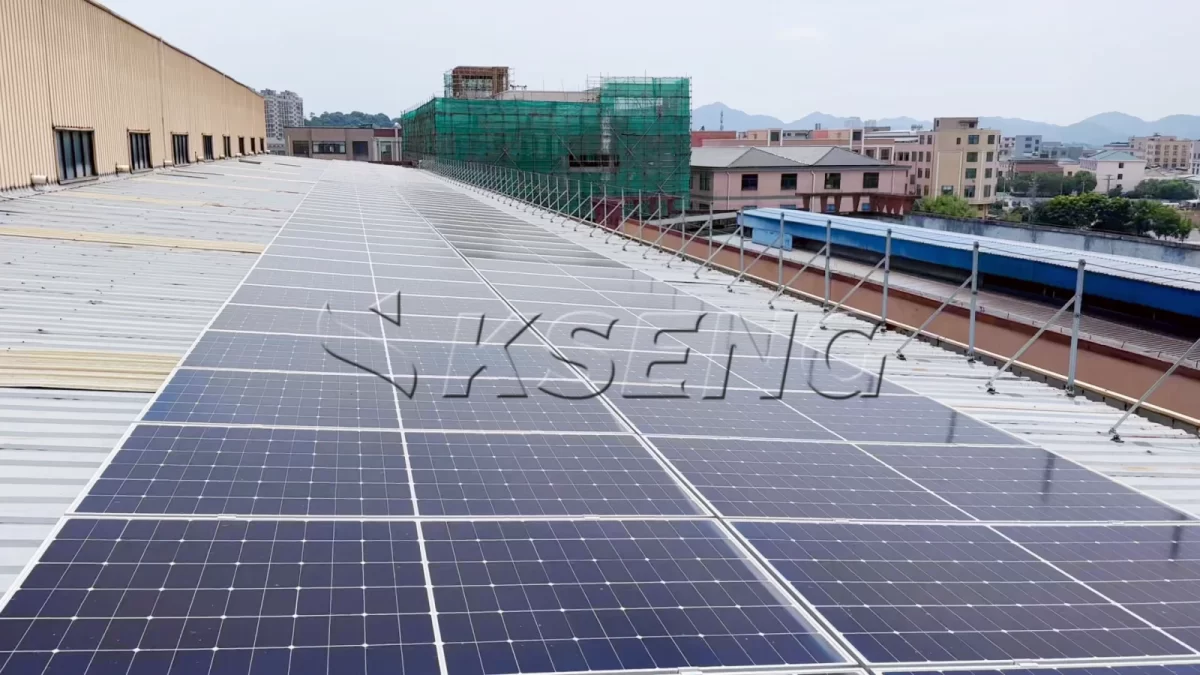 浙江绍兴彩钢瓦光伏支架670KW项目案例
