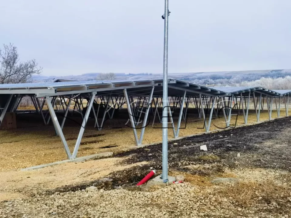 安徽合肥车棚光伏支架300KW
