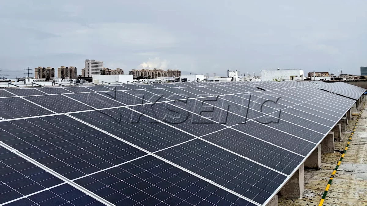 福建厦门平屋顶三脚支架300KW