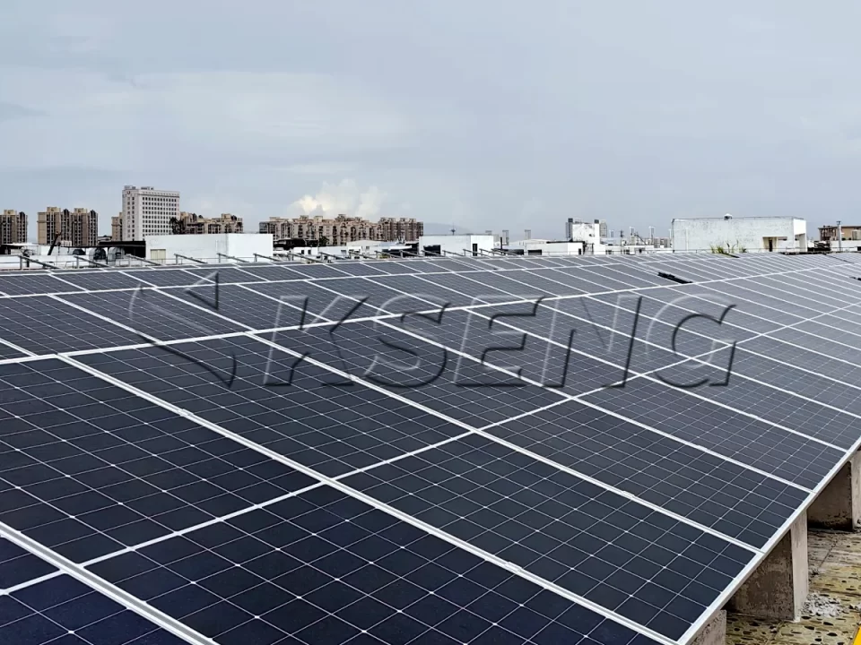 福建厦门平屋顶三脚支架300KW