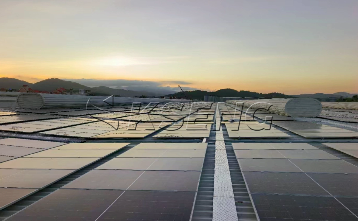 福建泉州彩钢瓦光伏支架3MW