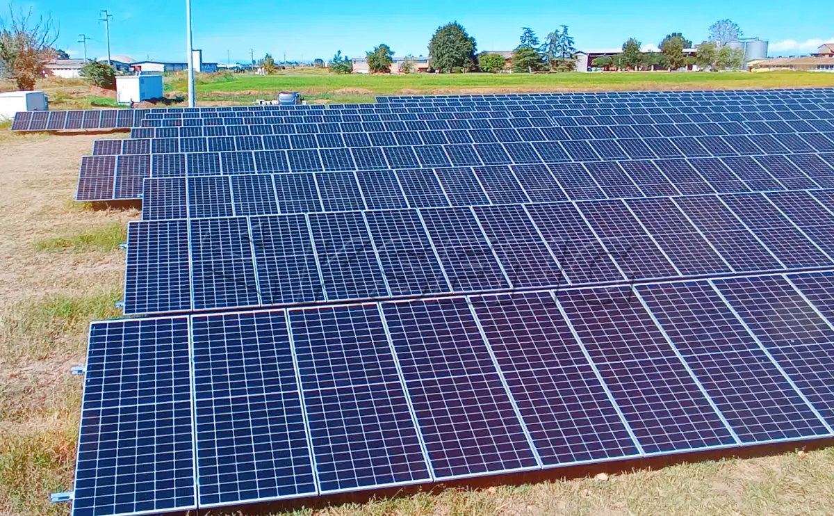 意大利锌铝镁光伏支架1MW