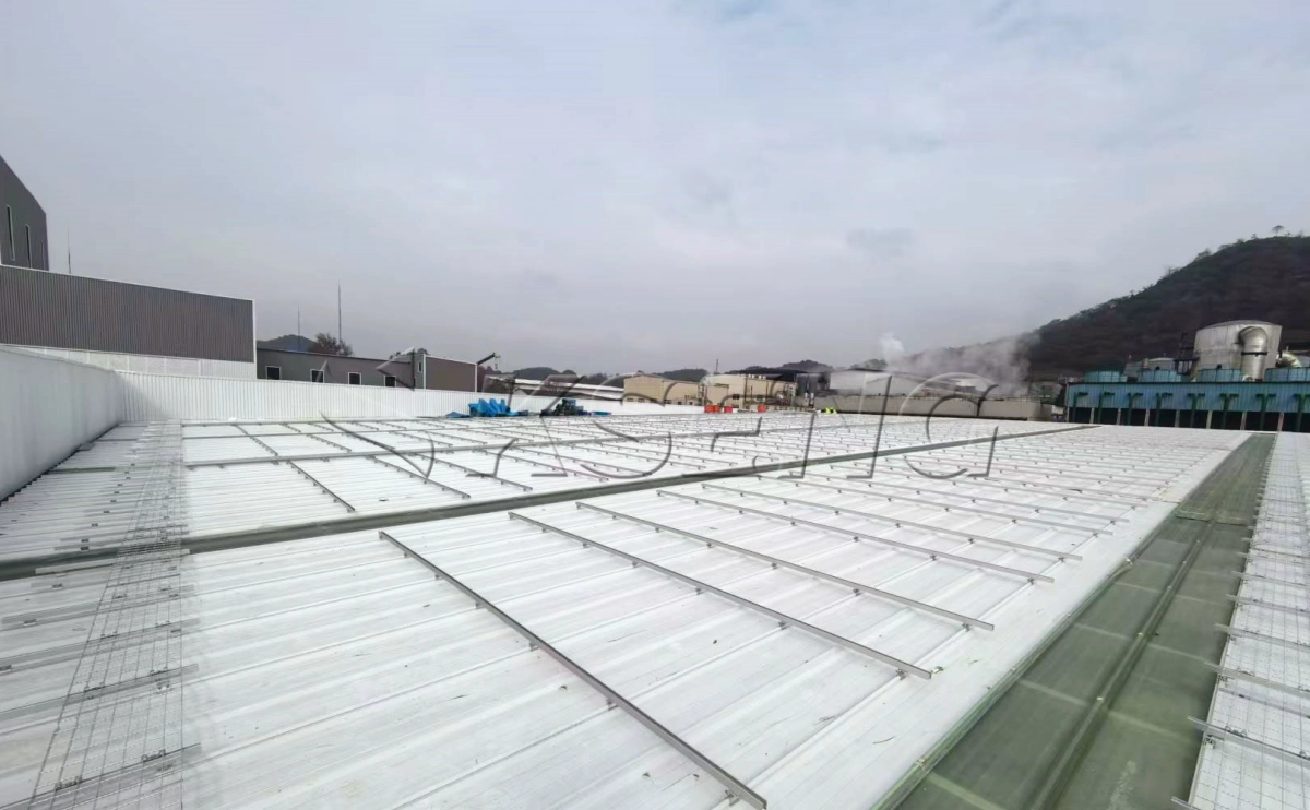 贵州贵阳彩钢瓦光伏支架13MW