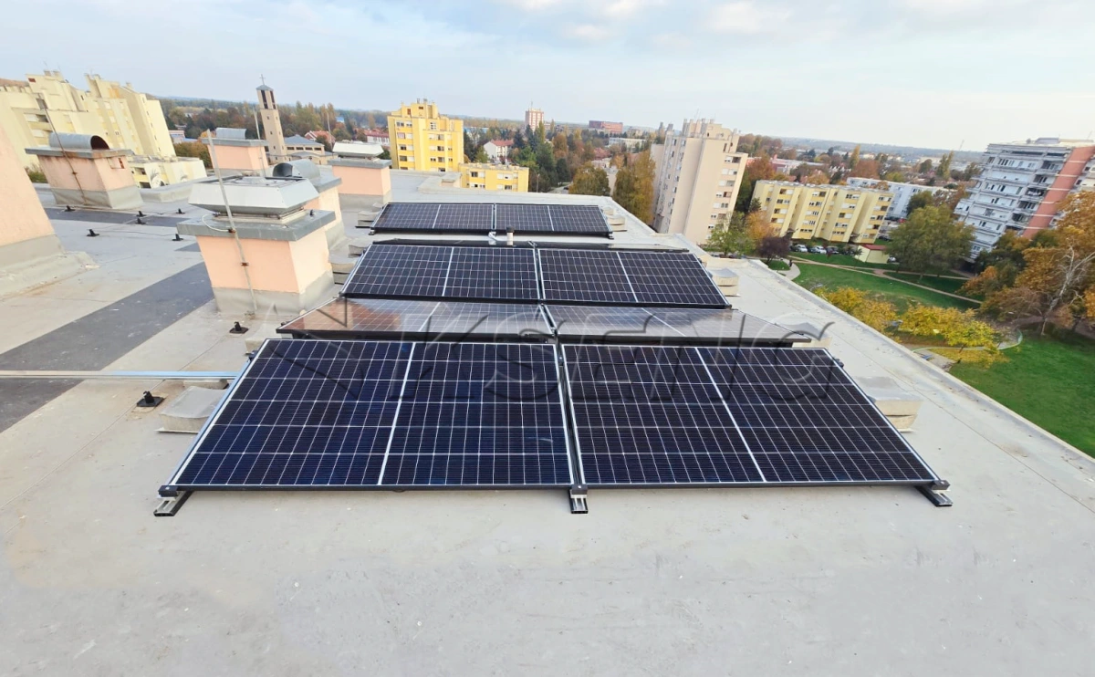 克罗地亚屋顶压载光伏支架10KW