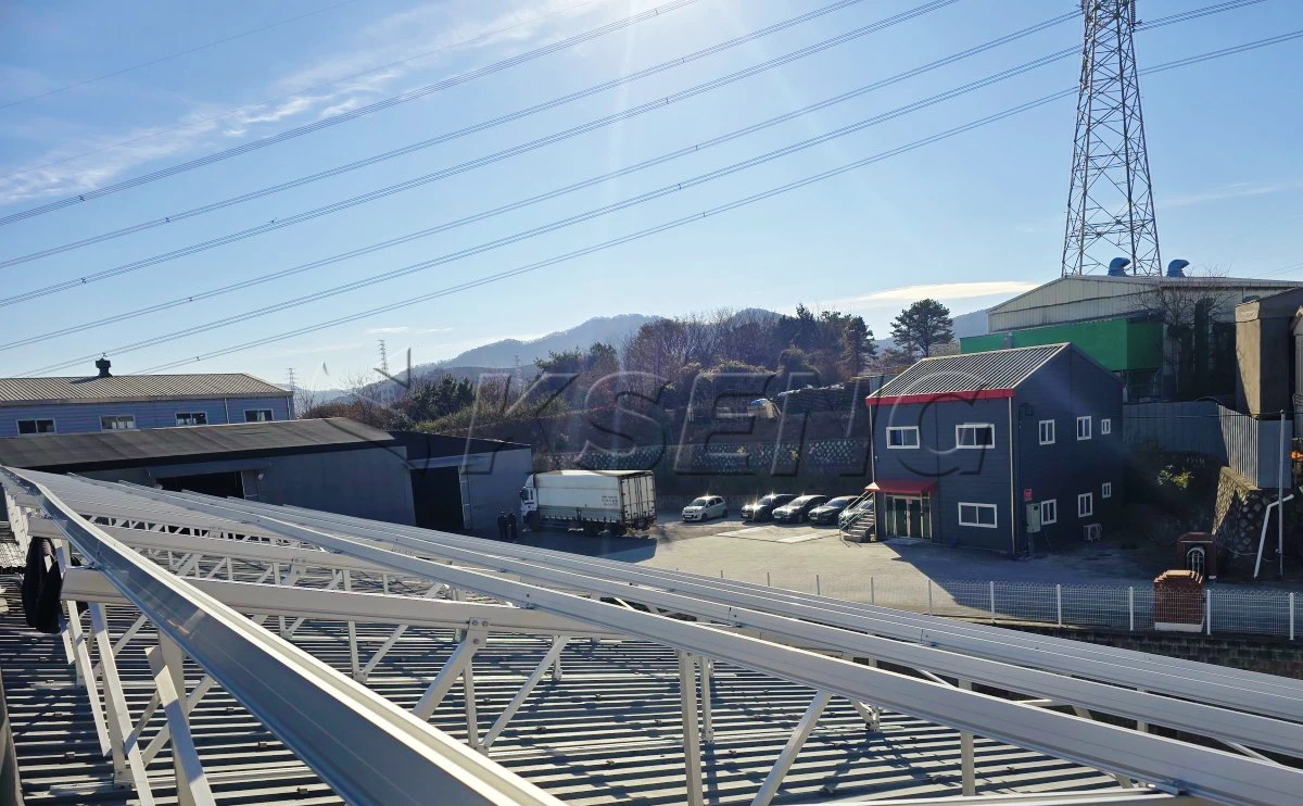 韩国彩钢瓦屋顶光伏支架90KW
