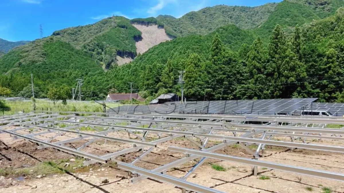 日本三重县地面光伏支架740KW
