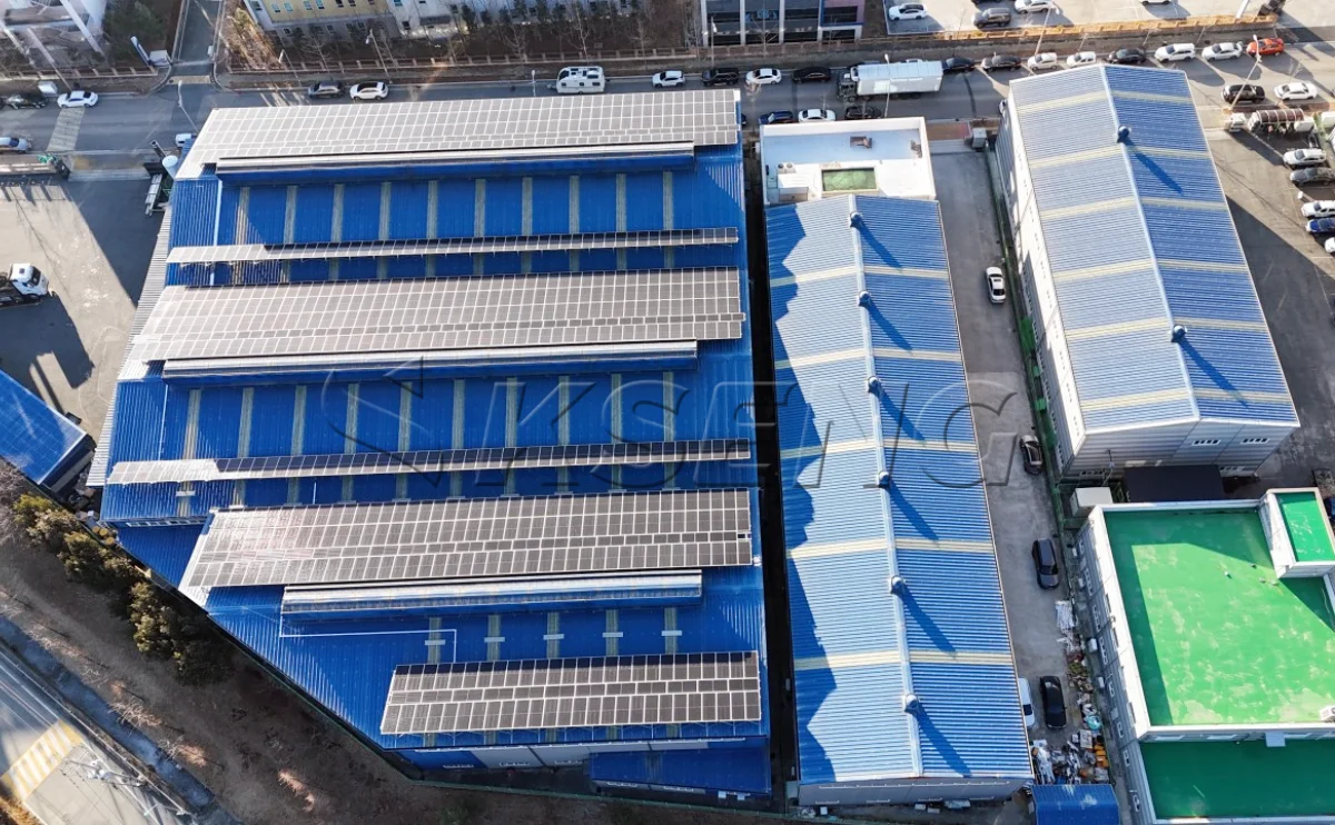 韩国彩钢瓦屋顶光伏支架483KW