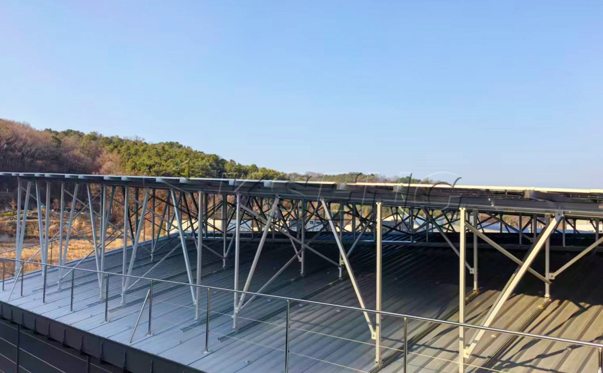 韩国忠南彩钢瓦光伏支架160KW