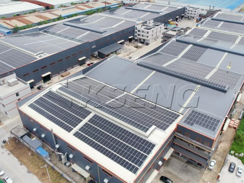 广东佛山彩钢瓦光伏支架4.5MW