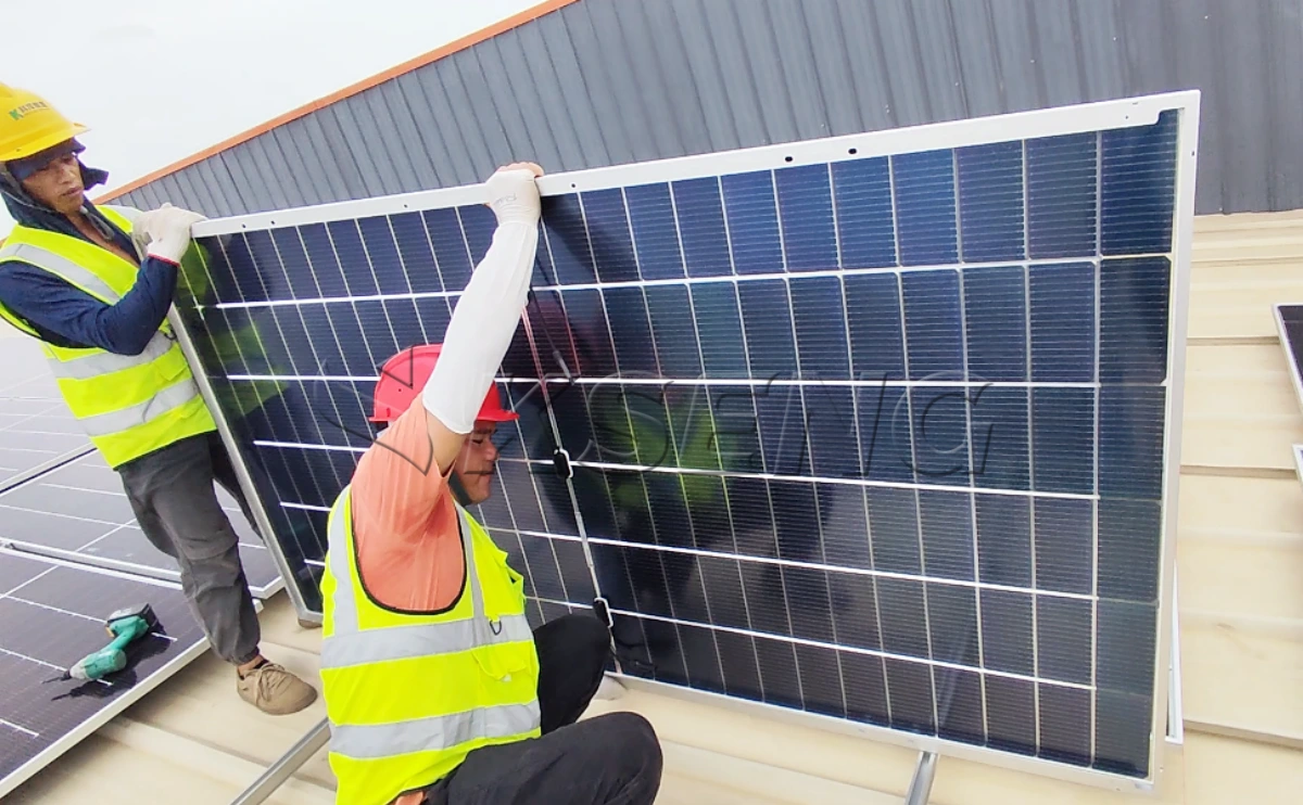 广东佛山彩钢瓦光伏支架4.5MW